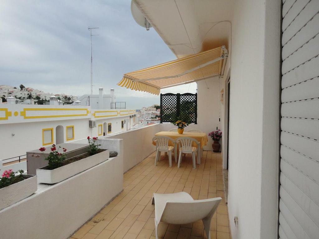 Apartamento Com Piscina Perto Da Praia Карвоейру Екстер'єр фото